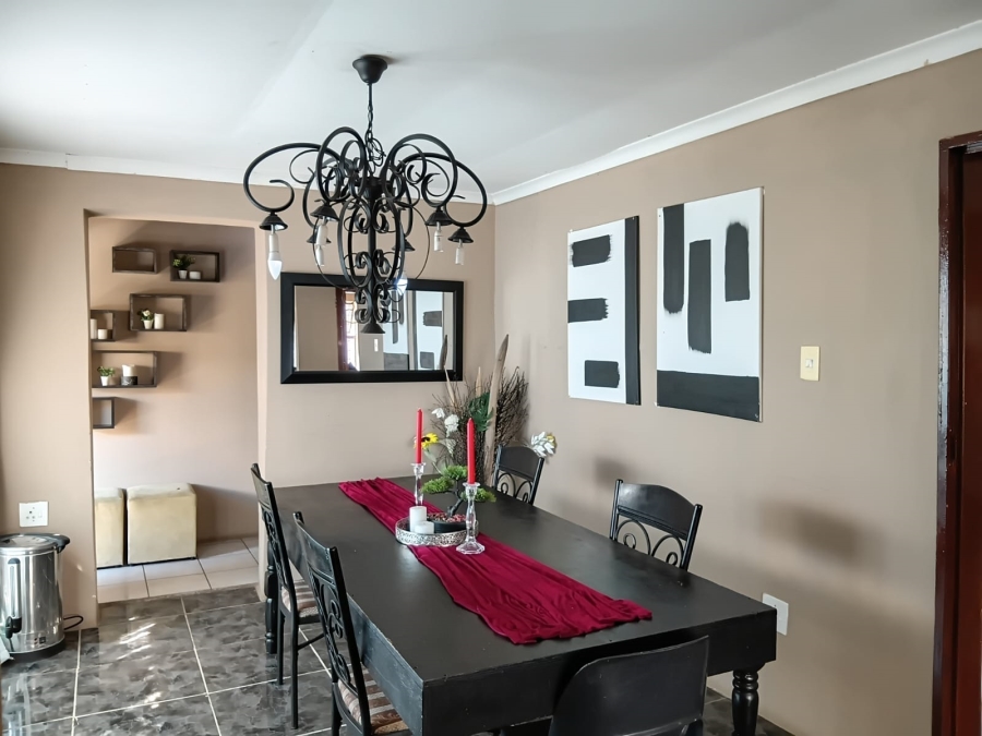 3 Bedroom Property for Sale in Lethlabile North West